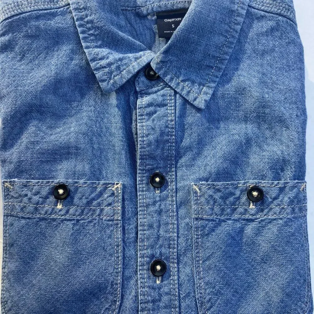Gap kids 1969 Boys Denim tine Long Sleeve Button Shirt Size S